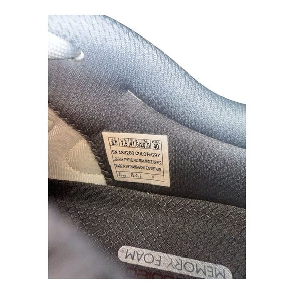 NEW SKECHERS Men's Fury Retro Jogger Sneaker Grey size 8.5 - Picture 8 of 8